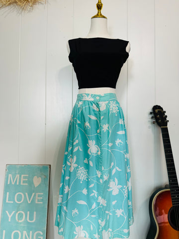 Vintage 70s Turquoise and White Skirt (with buttons)