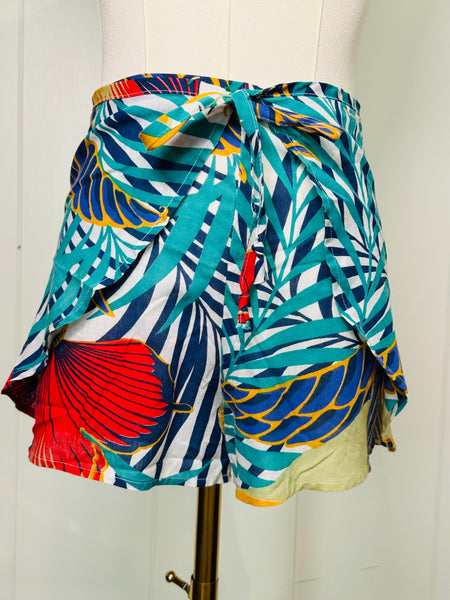 Vintage 70s White Tropical Butterfly Wrap Shorts